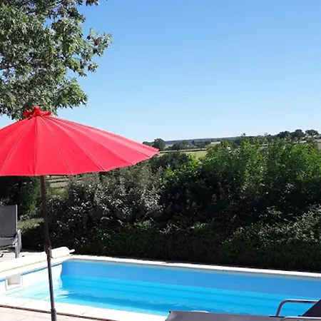 度假居 Rustique Et Moderne Avec Piscine Et Animaux Acceptes - Fr-1-489-229 *